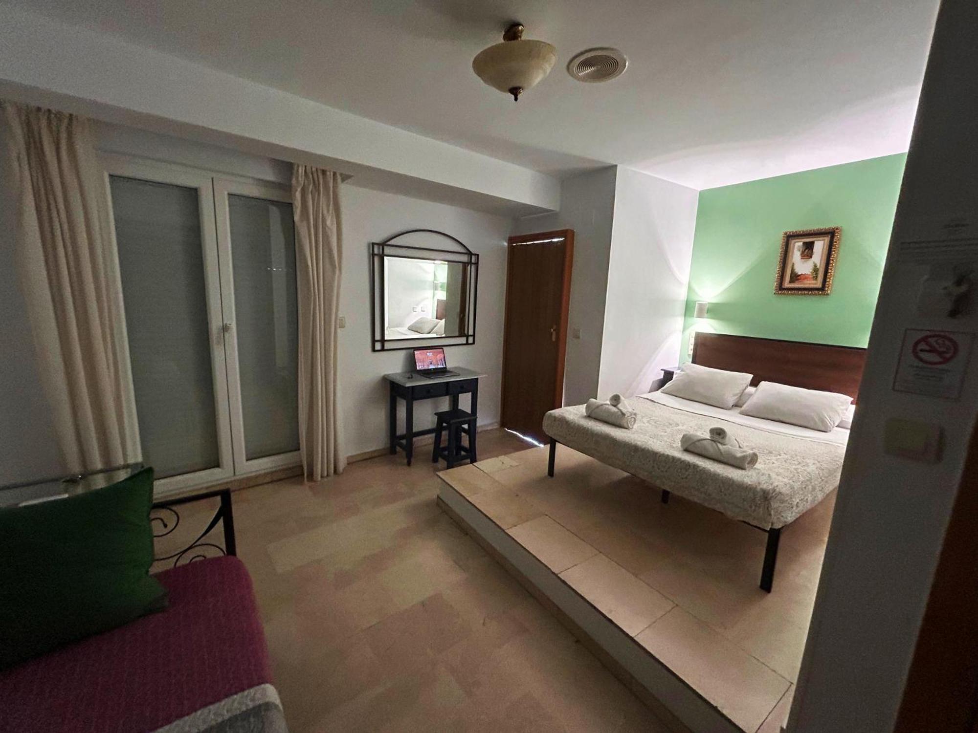 Hostal El Olivo Granada Kültér fotó