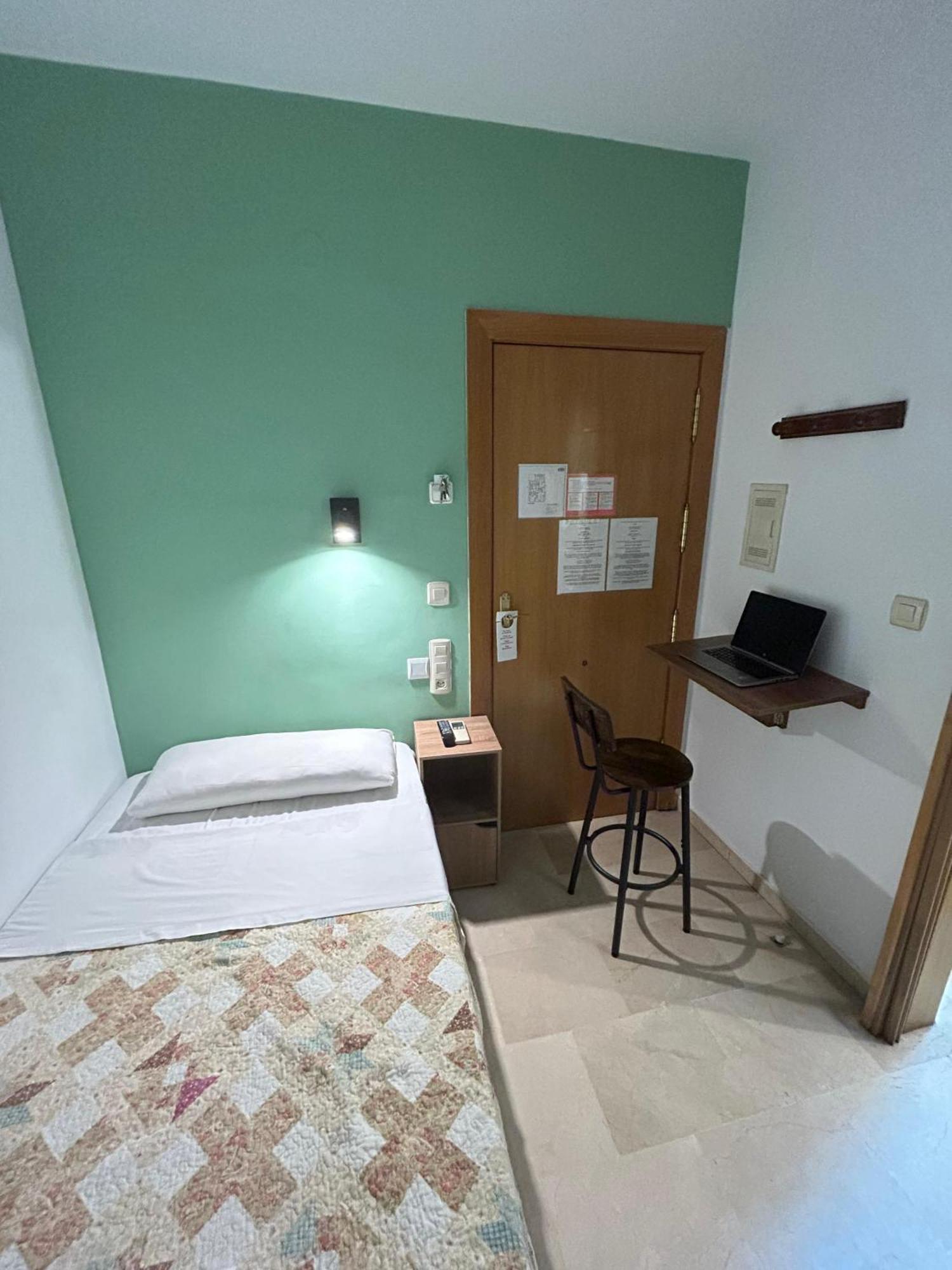 Hostal El Olivo Granada Kültér fotó